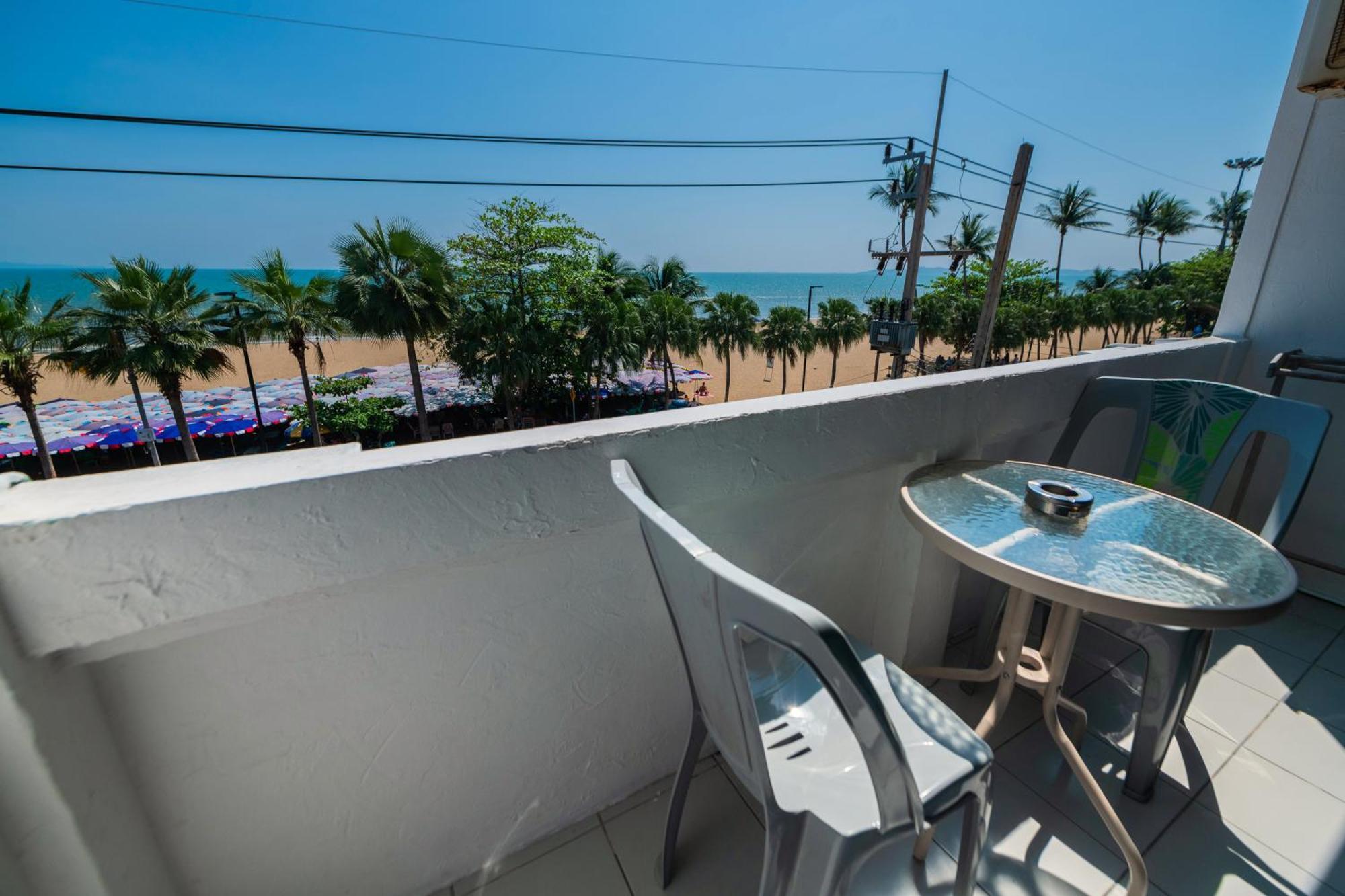 Happy Jomtien - Beachfront Стая снимка